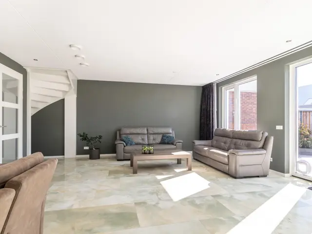 Koolzaad 33, TUITJENHORN