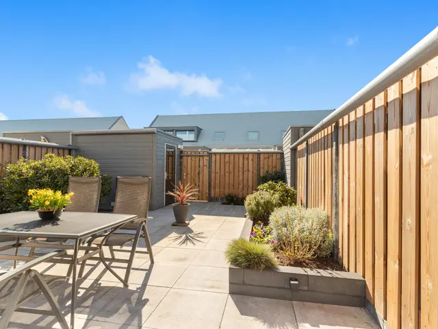 Koolzaad 33, TUITJENHORN