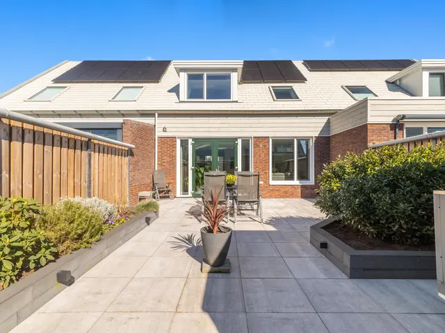 Koolzaad 33, TUITJENHORN