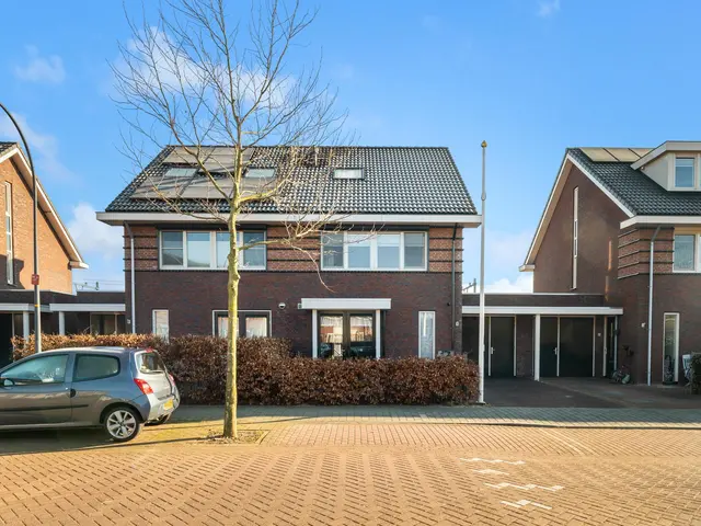 Kruiskamplaan 63, UITGEEST