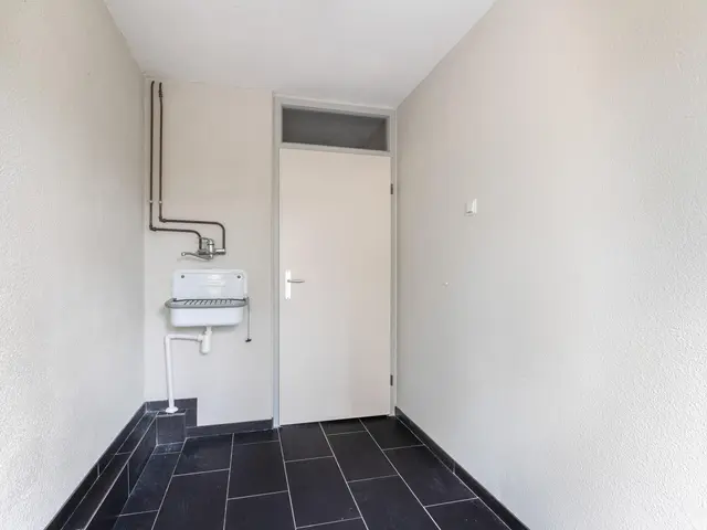 De Loet 192, CASTRICUM