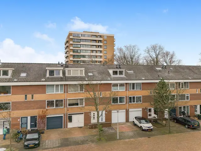 De Loet 192, CASTRICUM