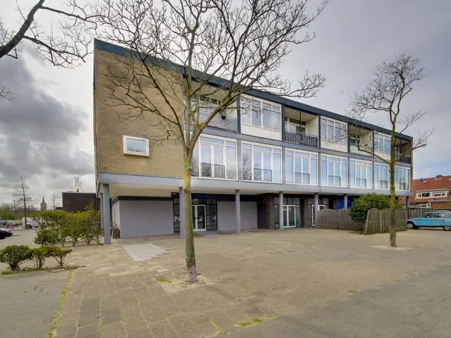 Laan van Meerestein 34, BEVERWIJK