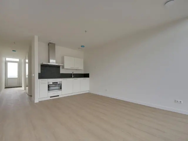 Laan van Meerestein 34, BEVERWIJK