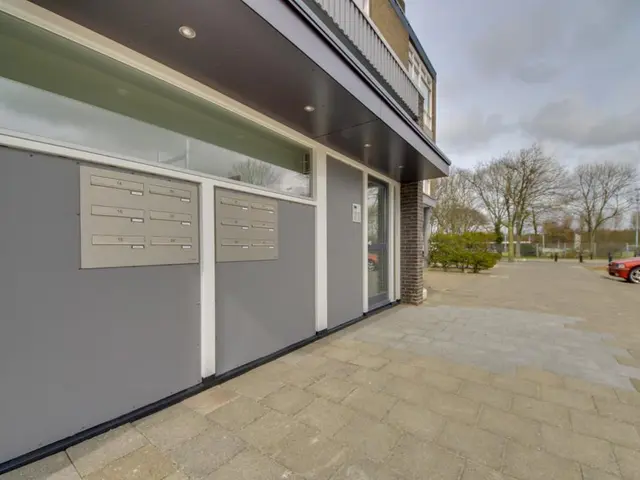 Laan van Meerestein 34, BEVERWIJK