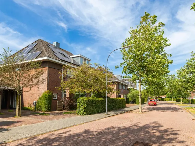Benningskamplaan 84, UITGEEST