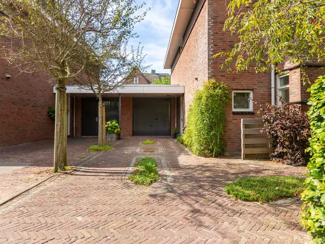 Benningskamplaan 84, UITGEEST