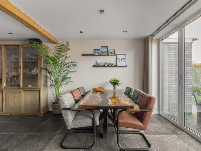 Julianaweg 17, AKERSLOOT