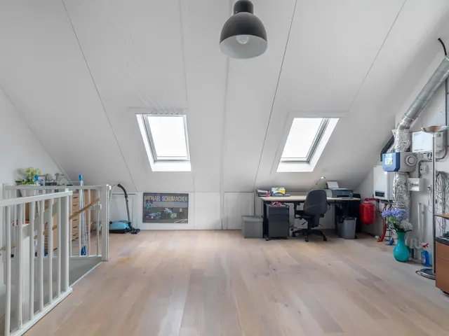 Advocaatpeer 3, WINKEL