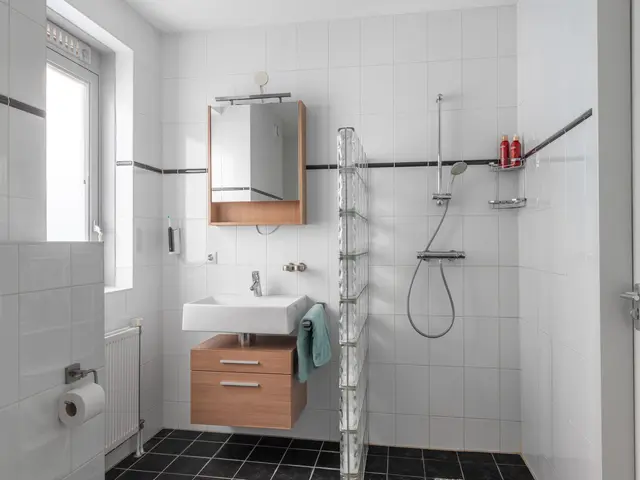 Advocaatpeer 3, WINKEL