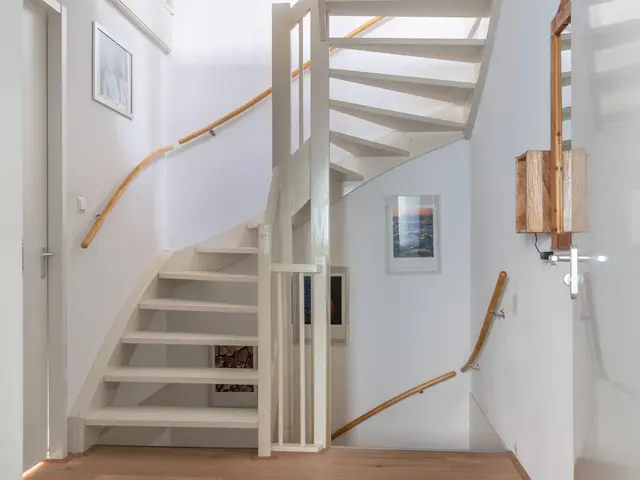 Advocaatpeer 3, WINKEL