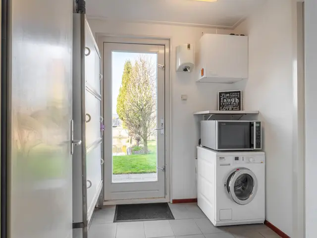 Advocaatpeer 3, WINKEL