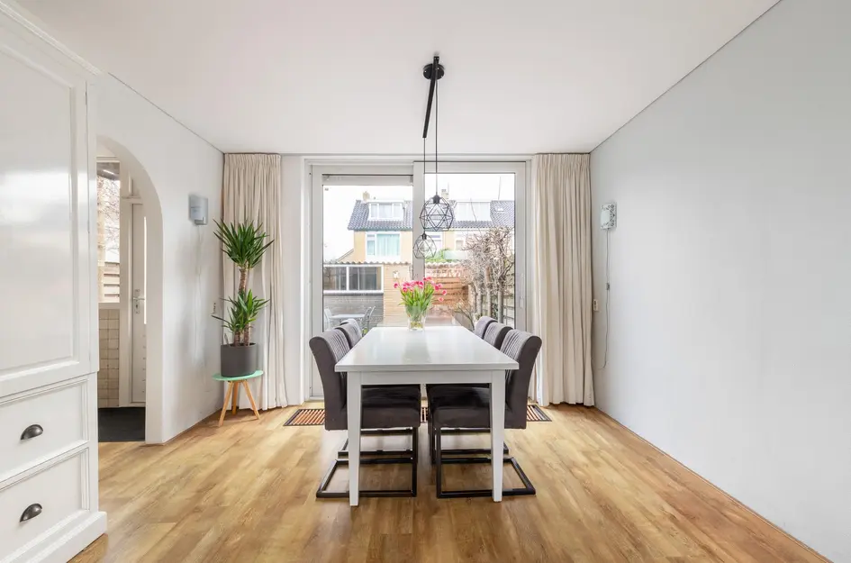 Karel Doormanstraat 16