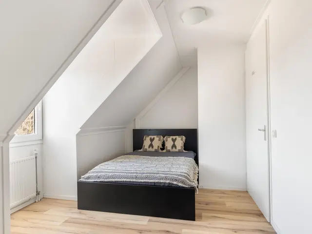 Kruiskamplaan 120, UITGEEST