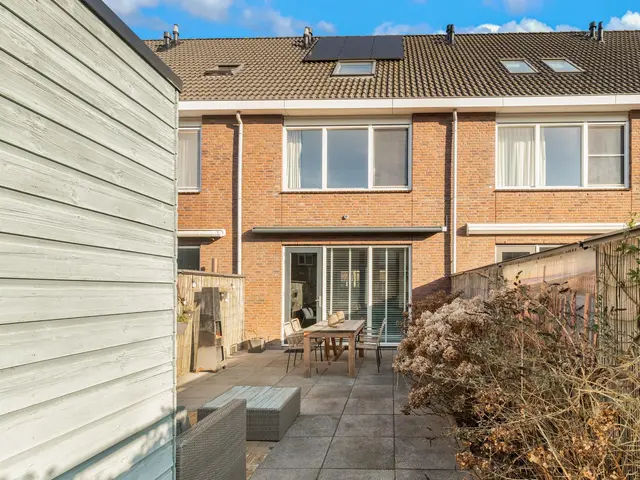 Kruiskamplaan 120, UITGEEST