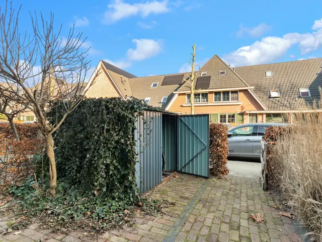 Kruiskamplaan 120, UITGEEST
