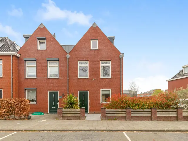 van Riemsdijklaan 127, BEVERWIJK