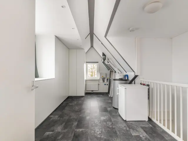 van Riemsdijklaan 127, BEVERWIJK