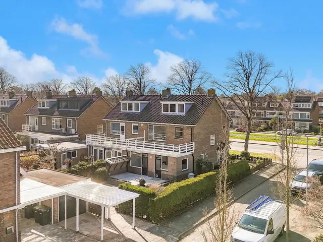 Anna van Saksenstraat 2, CASTRICUM