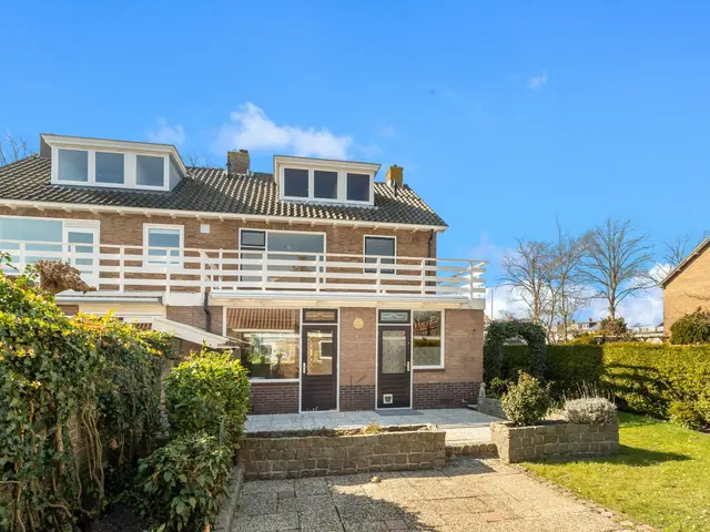 Anna van Saksenstraat 2, CASTRICUM