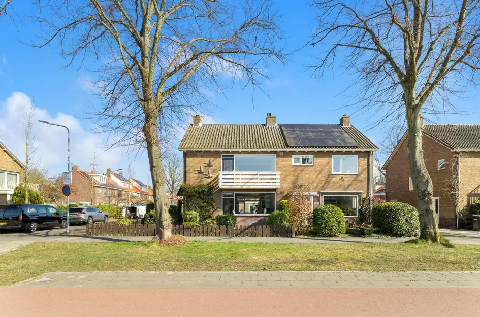 Anna van Saksenstraat 2
