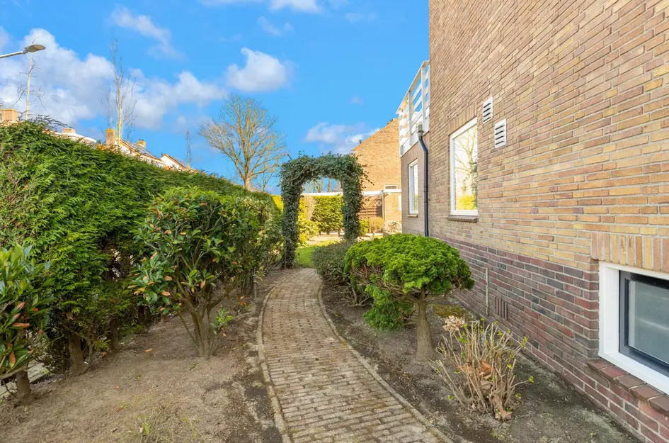 Anna van Saksenstraat 2