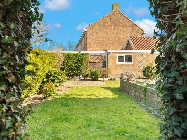Anna van Saksenstraat 2, CASTRICUM
