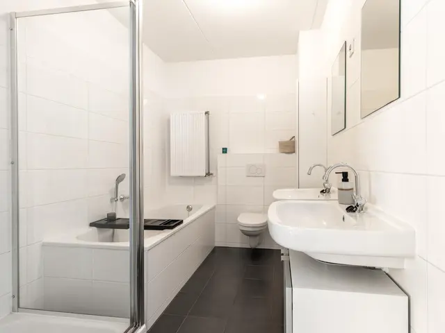 Raadhuisstraat 77, HEEMSKERK