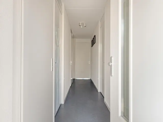 Raadhuisstraat 77, HEEMSKERK