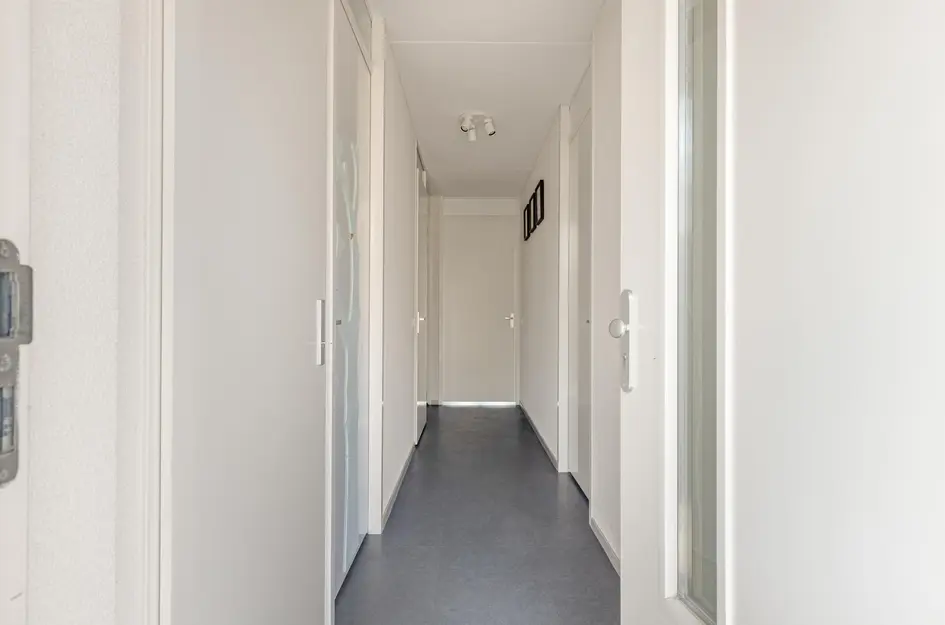 Raadhuisstraat 77