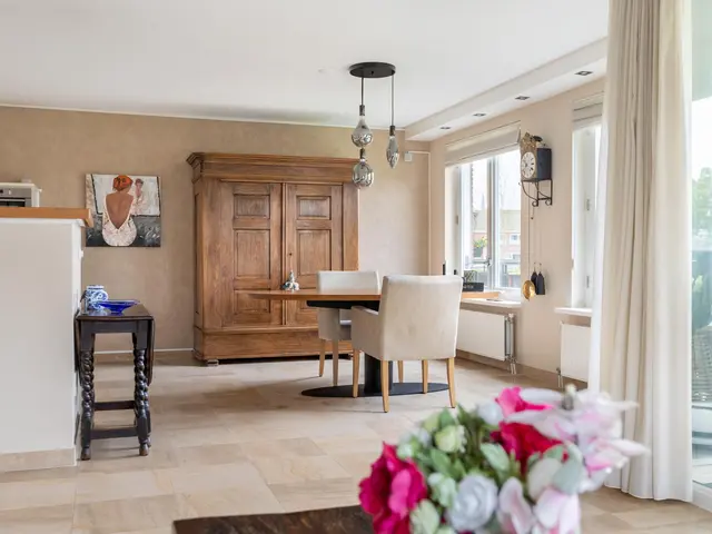 De Brink 12, CASTRICUM