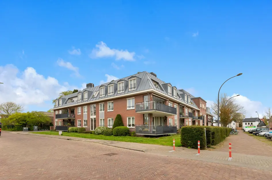 De Brink 12