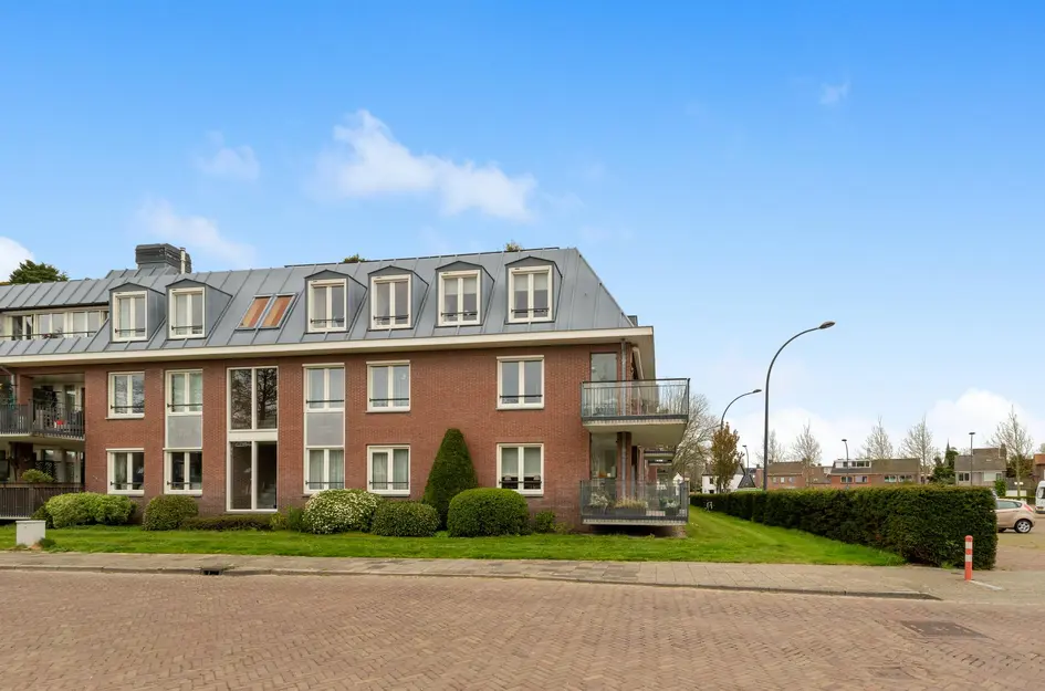 De Brink 12