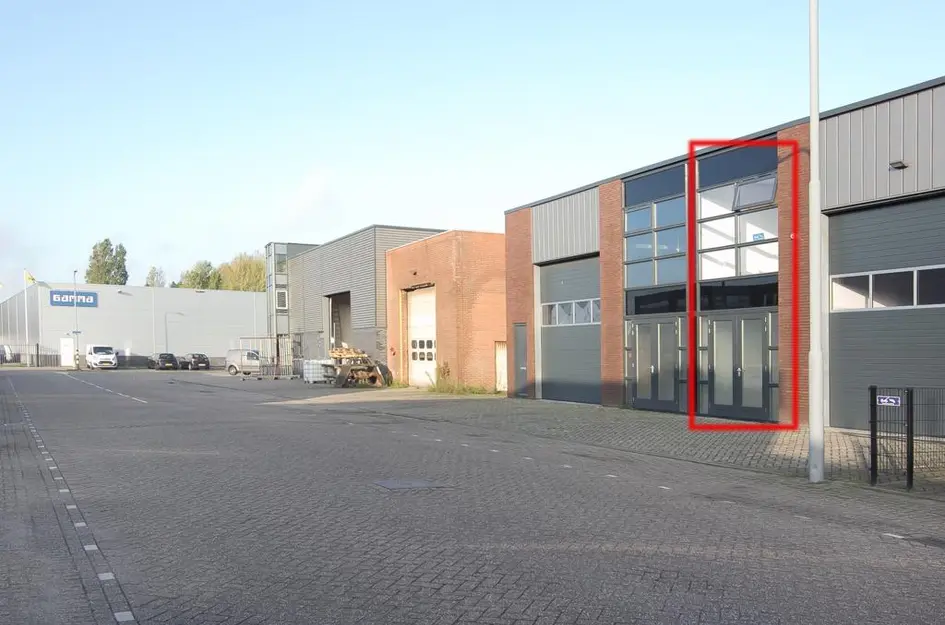 Het Aambeeld 8
