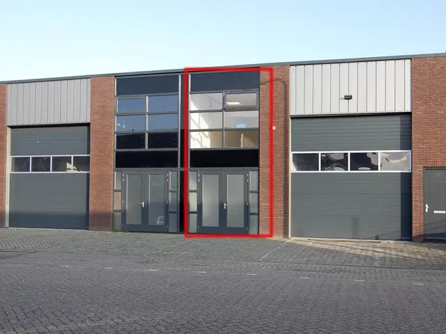 Het Aambeeld 8, HEEMSKERK