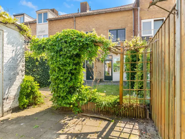 Schulpweg 13, VELSEN-NOORD