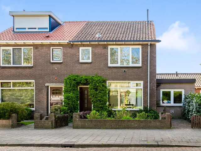 Duinvlietstraat 6, VELSEN-NOORD