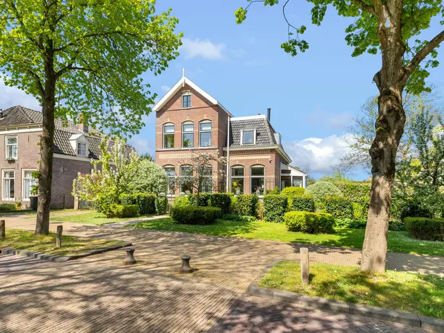 Slotweg 11, EGMOND AAN DEN HOEF