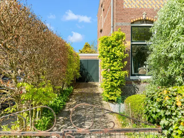 Slotweg 11, EGMOND AAN DEN HOEF