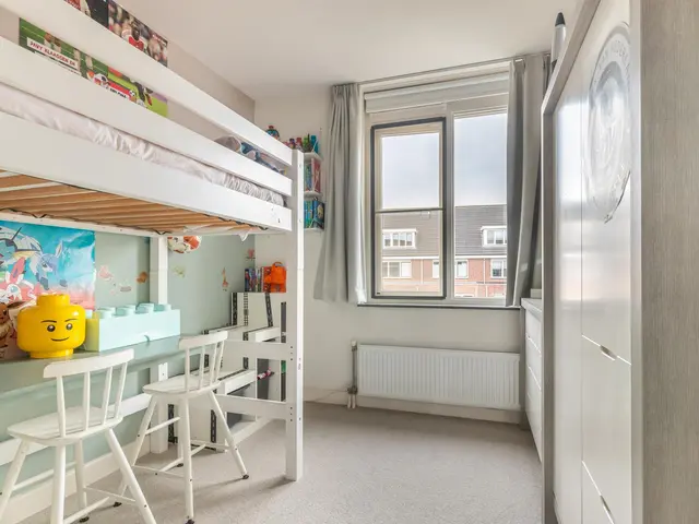 Aan de Kromme Sloot 125, UITGEEST