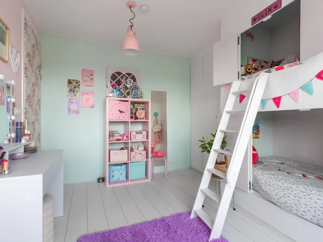Aan de Kromme Sloot 125, UITGEEST