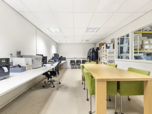 Staalstraat 26, Velsen-Noord
