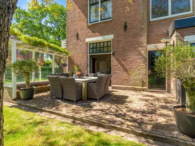 Rijksstraatweg 16, HEEMSKERK