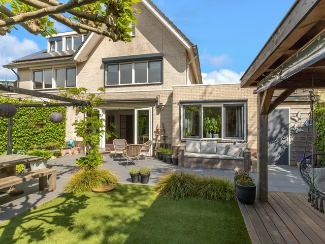 Ossenweide 21, HEEMSKERK