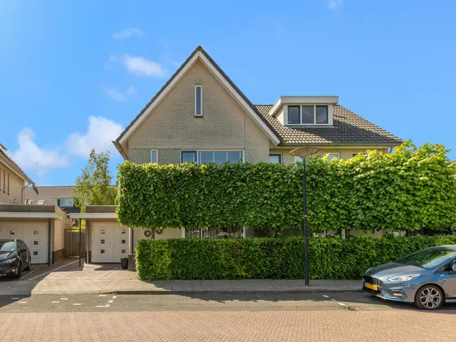 Ossenweide 21, HEEMSKERK