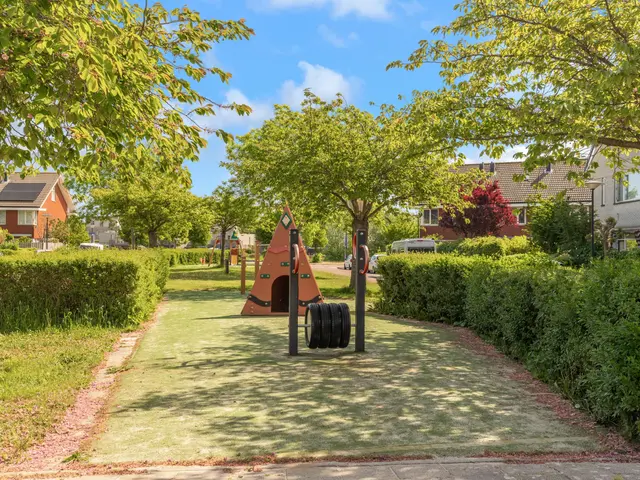 Ossenweide 21, HEEMSKERK