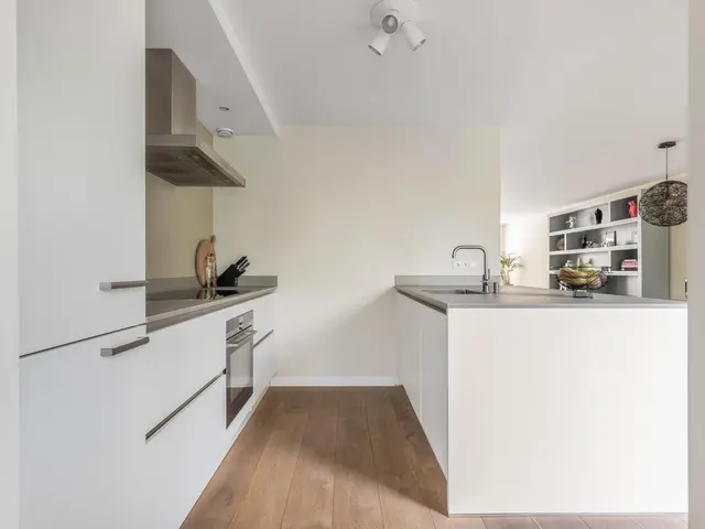 Roelat 46, LIMMEN
