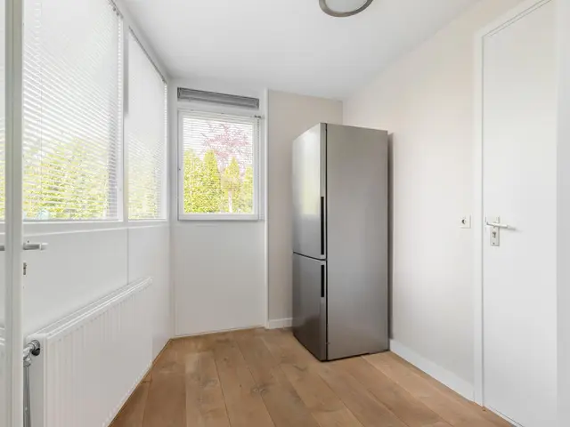Roelat 46, LIMMEN