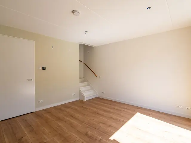 Schouwenaarsstraat 3E, BEVERWIJK