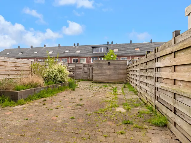Laan van Broekpolder 238, BEVERWIJK